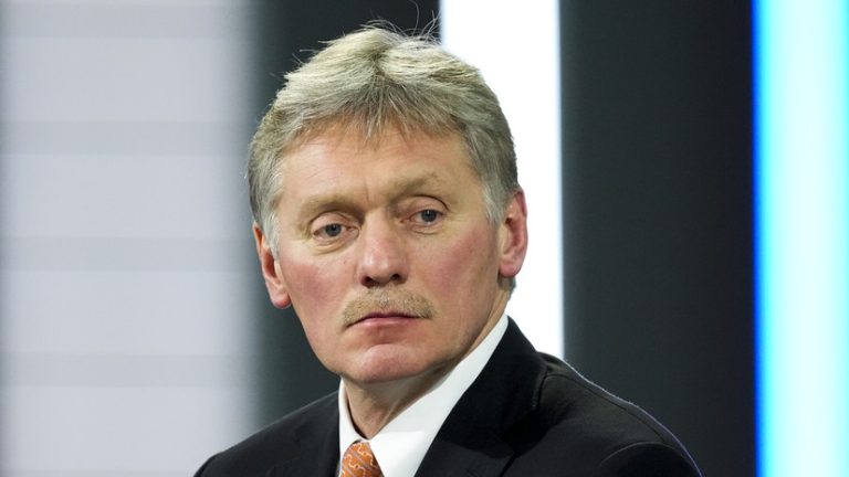 Nedumerirea lui Peskov: Trebuie să ne lămurim ce a avut în vedere Zelenski despre renunțarea graniței dintre Ucraina și Polonia