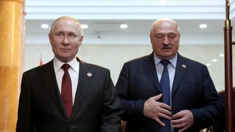 Întrunirea aliaților: Consiliul Uniunii Rusia-Belarus discută despre întărirea apărării și securității