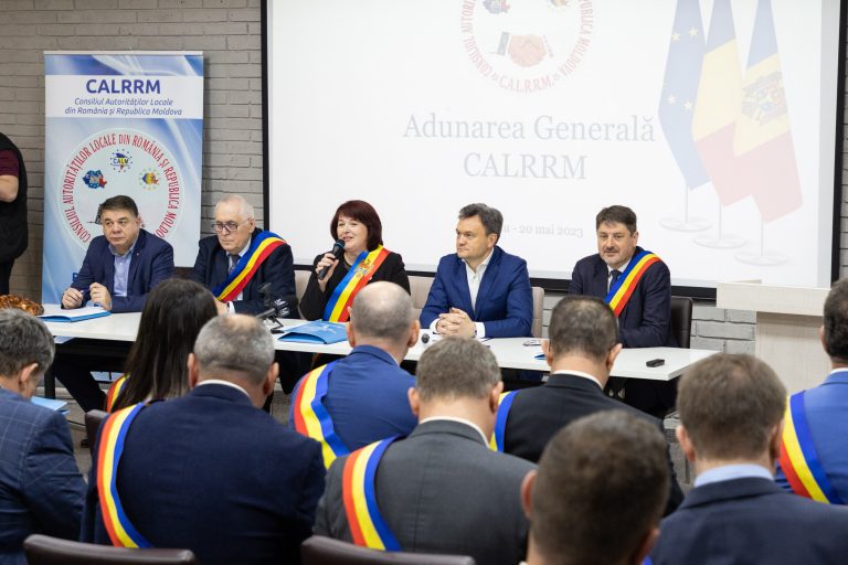 Prima sesiune a Adunării Generale a Consiliului Autorităților Locale din RM și România. Recean, prezent la eveniment