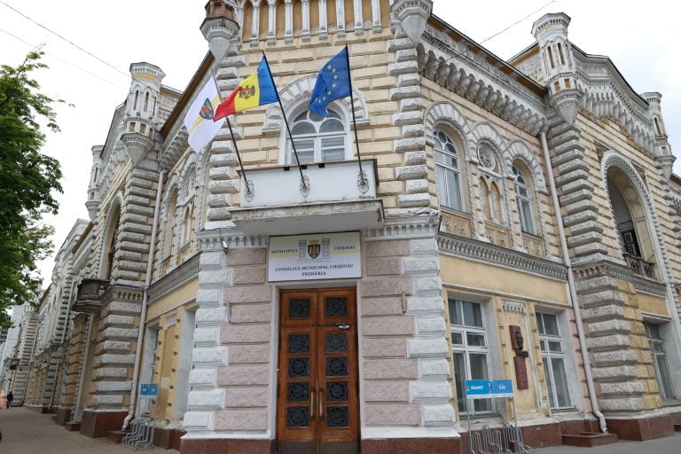 Primăria Chișinău și CMC a ratat venituri de 5 mil. de euro din cauza gestionării cu abateri a patrimoniului public