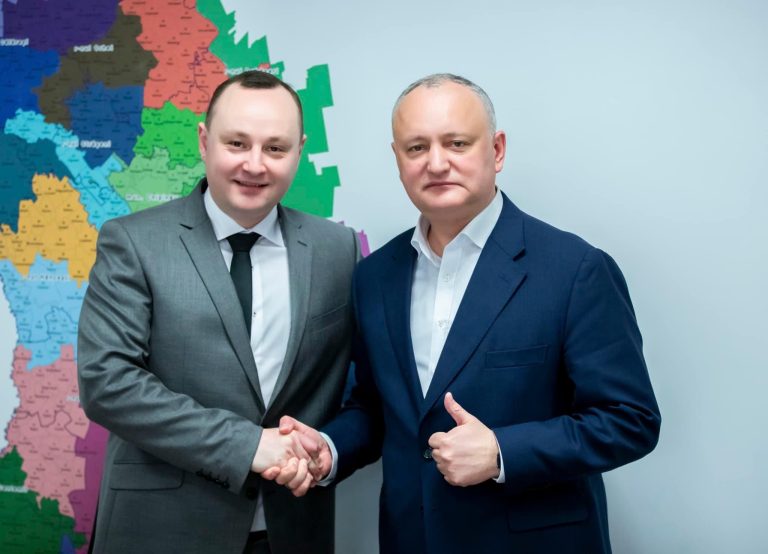 Pentru scrutinul local din Capitală, PSRM va alege între Igor Dodon și Vlad Batrîncea