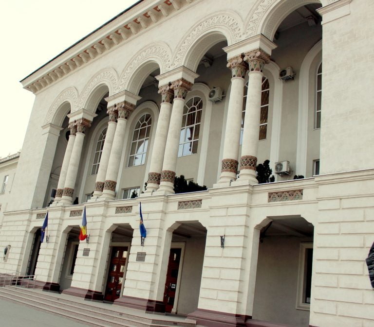 Numirea lui Ion Munteanu la șefia Procuraturii Generale a fost mai mult decizie politică, procesul de selecție fiind manipulat, susține Ștefan Gligor