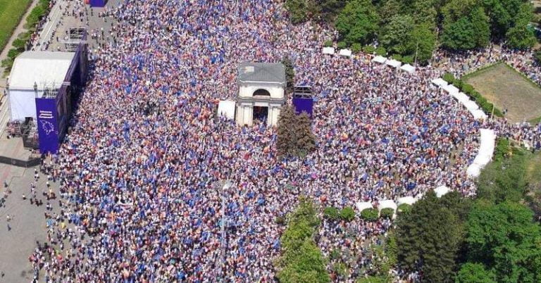 Minutul lui Vasile Botnaru- NOI CE FACEM CA SĂ VINĂ VREMURILE BUNE?