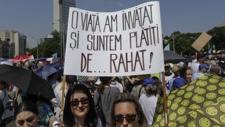 România, a patra zi de impas din cauza grevei în învățământ. Profesorii spun NU ofertelor guvernului