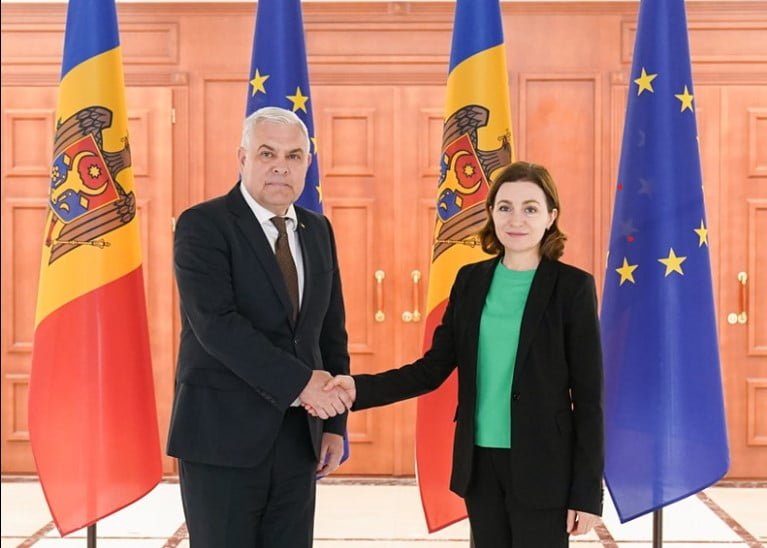 FOTO/ Angel Tîlvăr, întrevederi cu Maia Sandu și Dorin Recean: România este extrem de preocupată de situația din R. Moldova