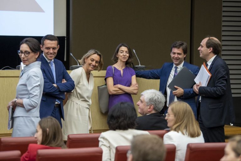 FOTO/ Nicu Popescu, bilanț al vizitei la Paris: Mizăm pe susținerea Franței în deschiderea negocierilor de aderare până la sfârșitul anului