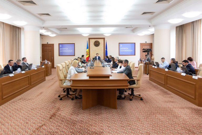 Guvernul va compensa rata creditelor pentru întreprinderile mici și mijlocii