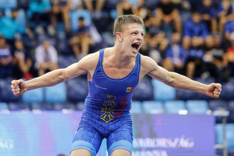 Glorie! Aur și argint pentru R. Moldova la Campionatul European de Lupte pentru Tineret