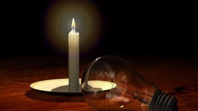 30 de localități din Moldova, în beznă din cauza condițiilor meteo nefavorabile