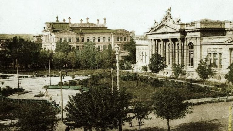 Chișinăul împlinește azi 587 de ani
