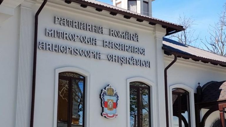 Preoții din R. Moldova, liberi să treacă sub jurisdicția Mitropoliei Basarabiei