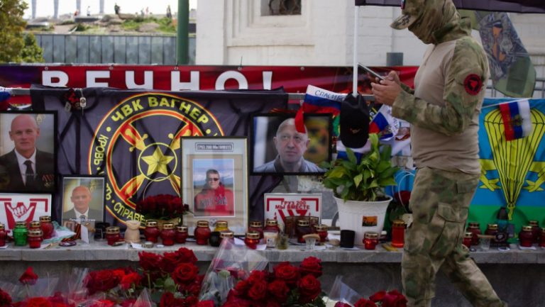 Măsuri drastice de securitate pentru înmormântarea lui Prigojin: Kremlinul anunță că Putin nu va fi prezent la funeralii