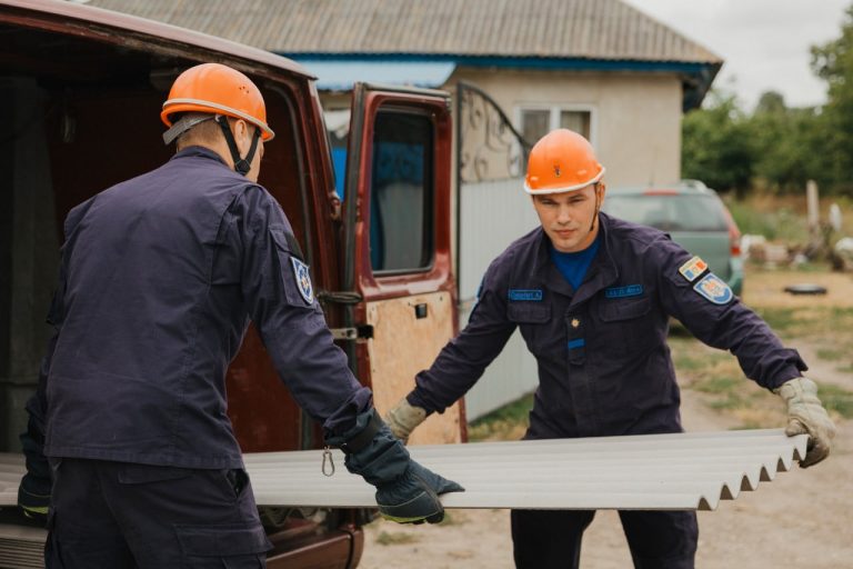 Transportarea materialelor de construcție destinate localităților afectate de intemperii, încheiată