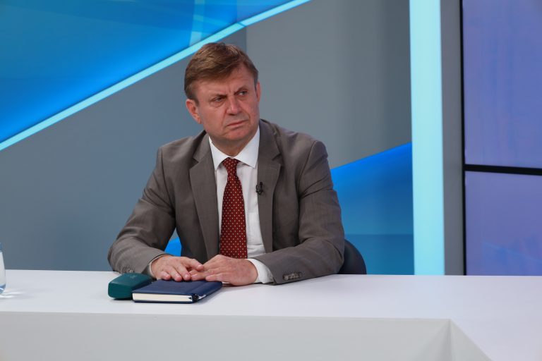 Vicepremierul pentru Reintegrare, după suspendarea feribotului de la Molovata: „Vom face tot posibilul ca libera circulație să fie asigurată”