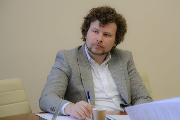 De Ziua Limbii Române, Ministerul Educației anunță o mare dictare națională dedicată UE