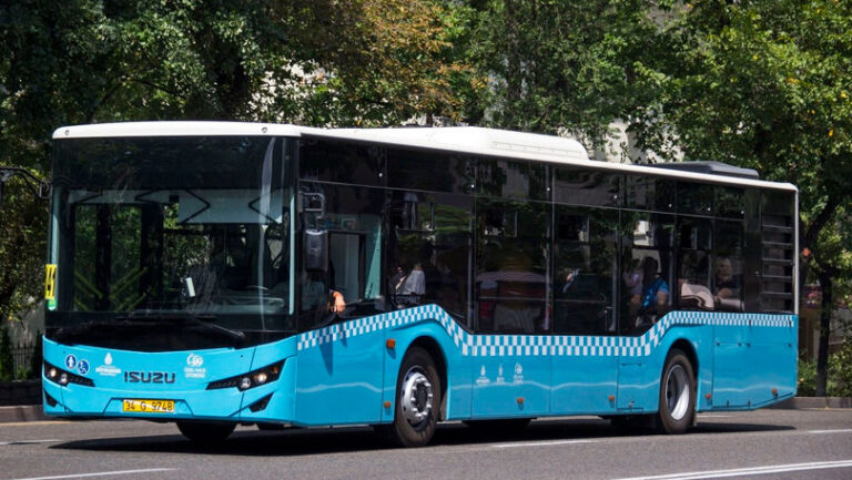 O nouă rută de autobuz, lansată către orașul Codru