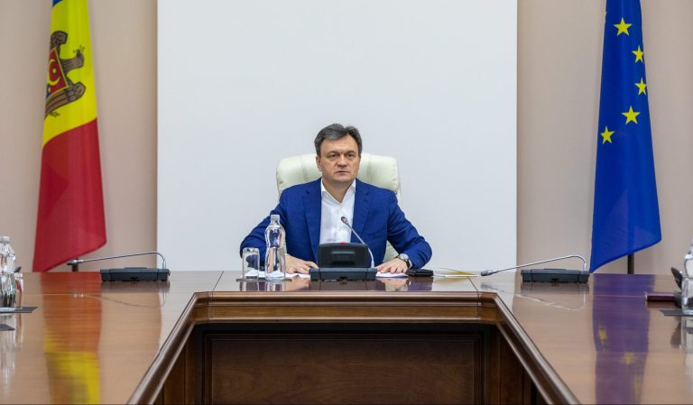 Decizii CSE: Alocarea a 1,8 milioane de lei pentru  centrele de plasament pentru refugiați și reîntoarcerea în buget a 846 de mii de lei