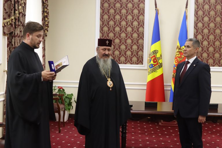 Mitropolia Basarabiei și Ministerul Apărării au semnat un acord de colaborare