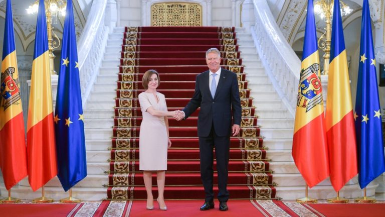 După Olanda, președinta Maia Sandu merge mâine la București