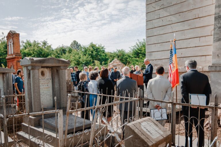 Un grant de 200 de mii de dolari pentru Cimitirul Evreiesc din Chișinău