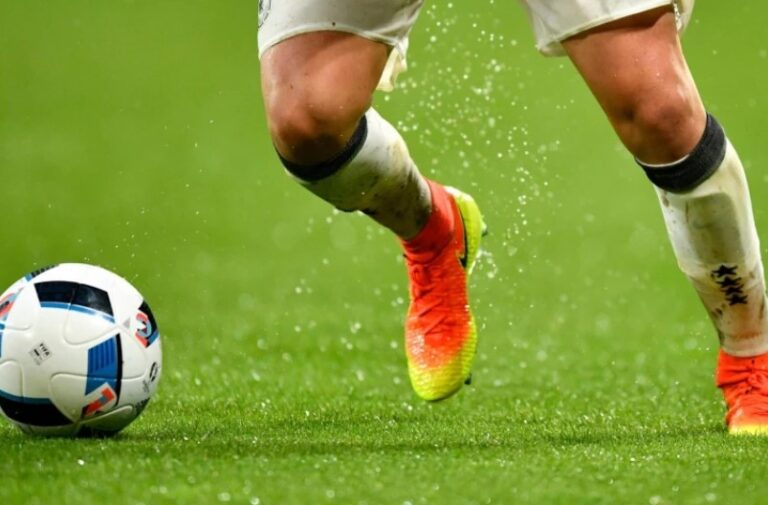 Ucraina boicotează competițiile europene de fotbal unde participă echipe din Rusia