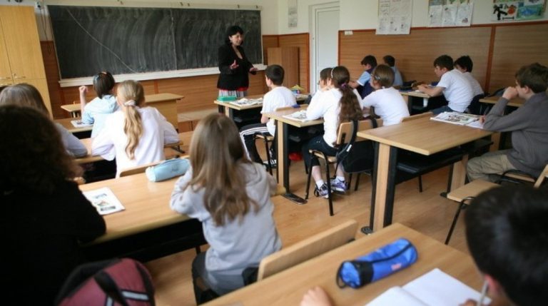 Chișinău: Autoritățile vor stabili numărul minim și maxim de elevi pe clasă