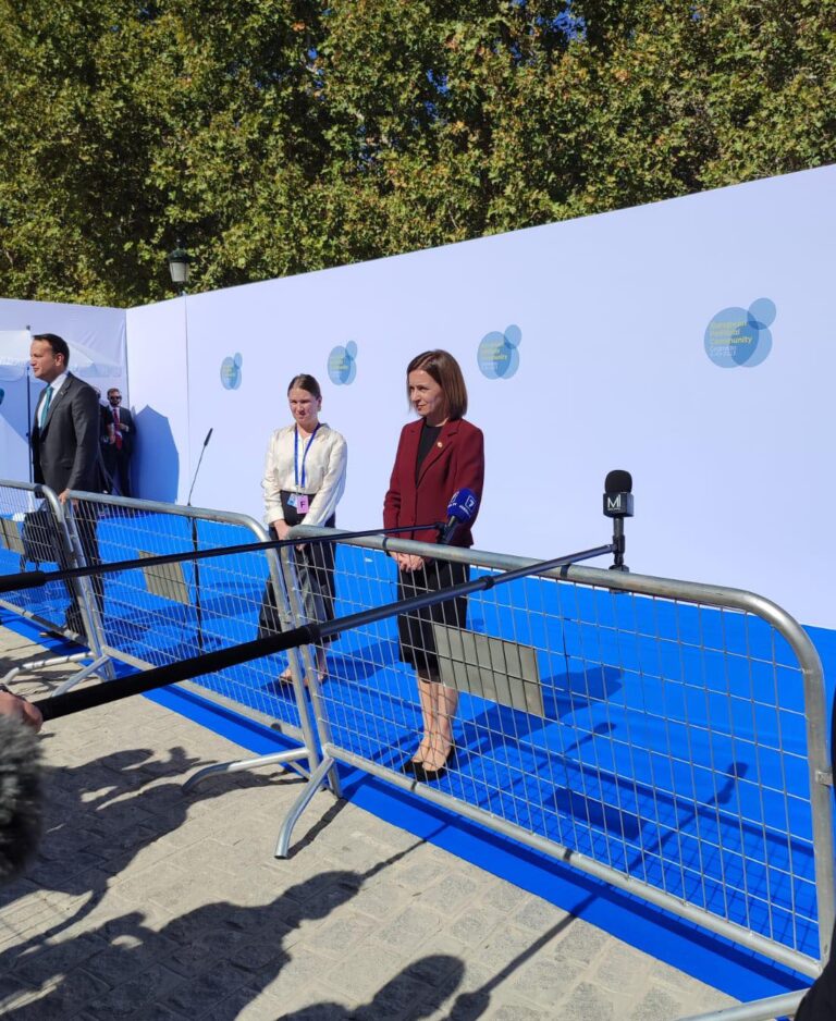 FOTO/Maia Sandu, la Summitul CPE: „Voi face un apel către lideri  să luptăm împotriva celor care sunt folosiți de Rusia să submineze democrațiile  statelor noastre”