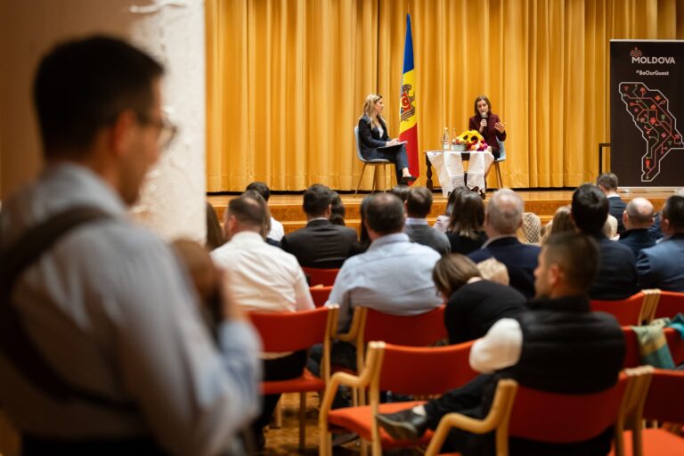 FOTO/ Maia Sandu, îndemn pentru moldovenii din Elveția: Sprijiniți democrația la alegeri și investiți în R. Moldova