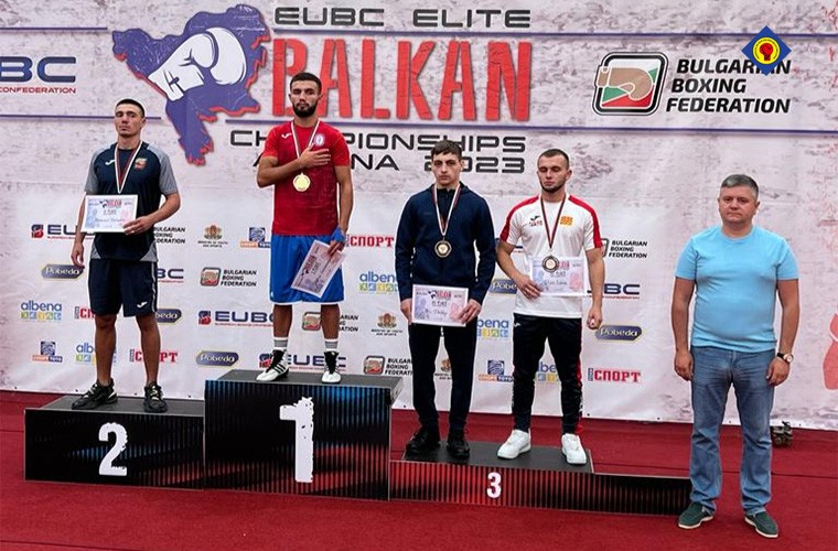 Boxerul Ștefan Vozneacovschi a câștigat Campionatul Balcanic