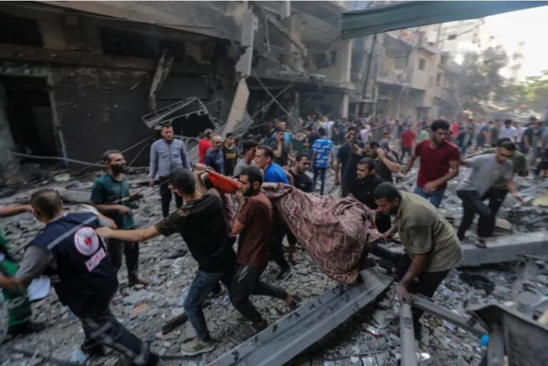 Război Hamas – Israel, ziua 9: SUA trimit al doilea portavion „pentru descurajarea acțiunilor ostile împotriva Israelului”. Prioritatea Israelului este salvarea ostaticilor