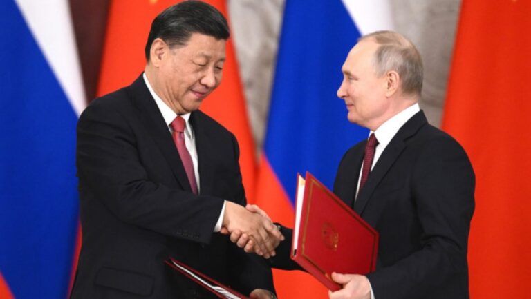 Putin merge în China pentru a-și ”întări” parteneriatul cu liderul de la Beijing