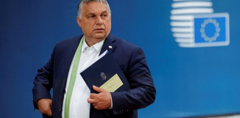 Viktor Orban: UE nu este în poziţia de a lansa negocieri de aderare cu Ucraina