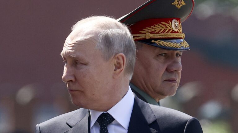 O treime din bugetul Rusiei va fi direcționată armatei și apărării. Suma este una record pentru Rusia post-sovietică