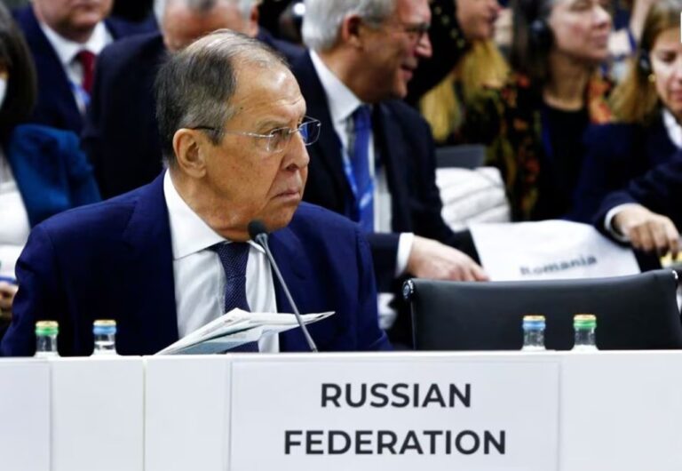 Scandal la reuniunea OSCE: Delegația ucraineană părăsit sala când Lavrov a început să vorbească