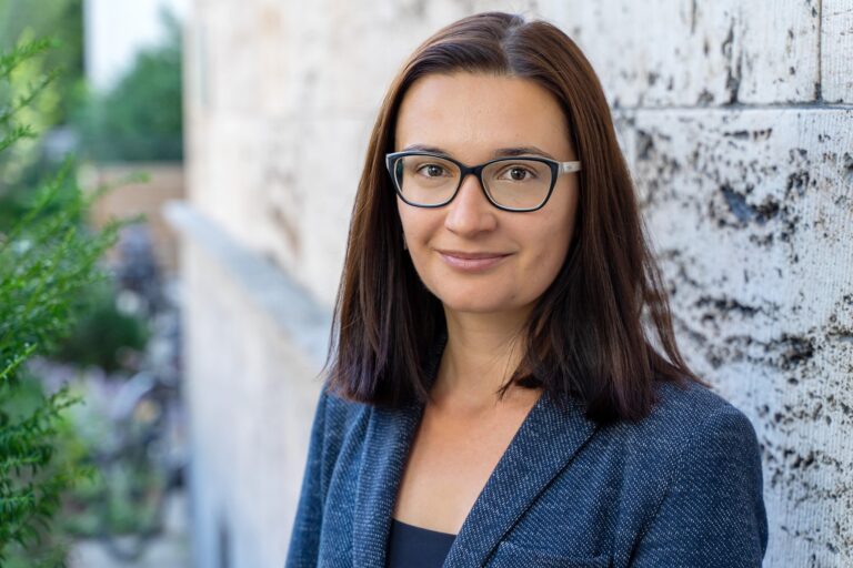 De la Președinție la Guvern: Consiliera Maiei Sandu în domeniul politici externe, numită secretar de stat la MAEIE