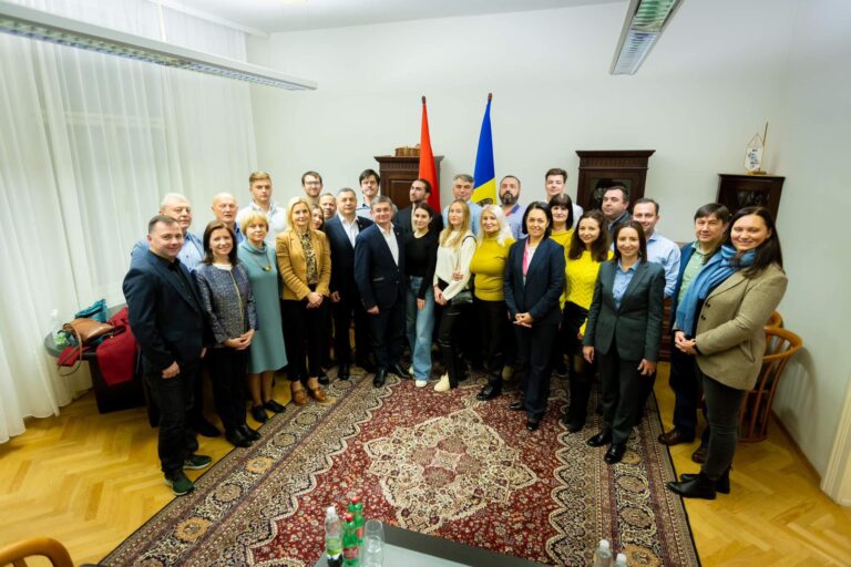 FOTO/ Igor Grosu, în discuție cu diaspora din Austria: „Doar printr-o implicare activă vom reuși să schimbăm Moldova spre bine”