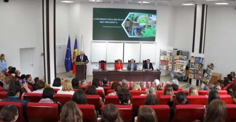 Majestatea Sa Margareta, în vizită la Universitatea de Stat din Moldova