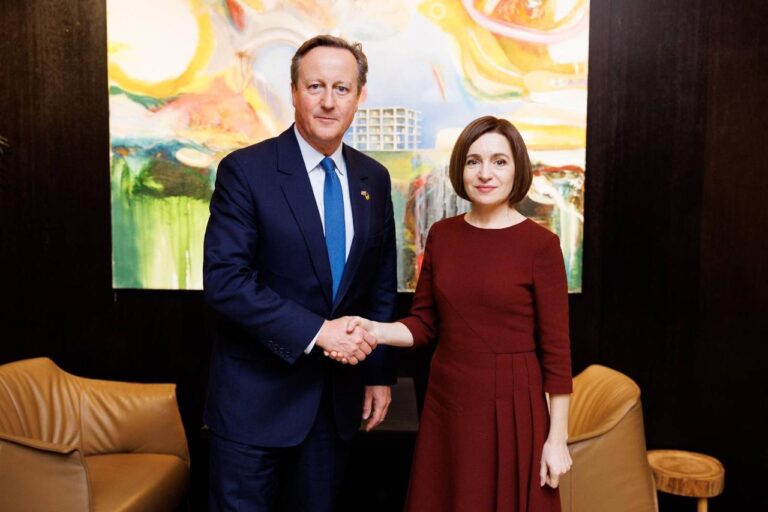 David Cameron, într-o vizită surpriză la Chișinău. Demnitarul britanic s-a întâlnit cu Maia Sandu