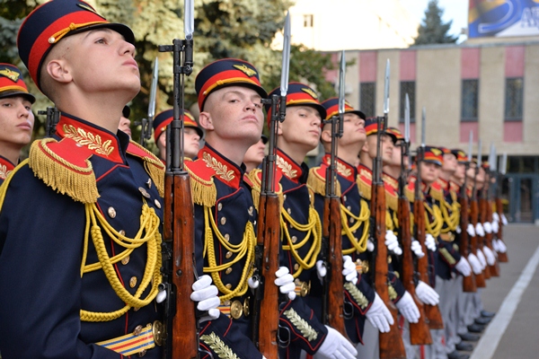 Un contingent al Armatei Naționale va participa la parada militară de la București