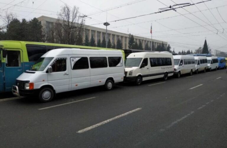 ANTA atenționează transportatorii să nu sisteze rutele: să asigure transportarea persoanelor conform graficului aprobat