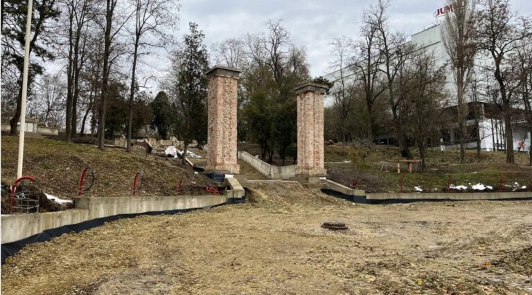 Cinste ostașilor români! Soluții pentru reabilitarea integrală a Cimitirului Eroilor din Capitală