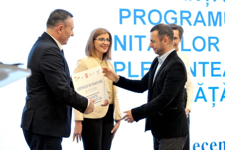 Companiile private, participante în programele de învățământ dual, vor primi finanțări de 400 de mii de euro