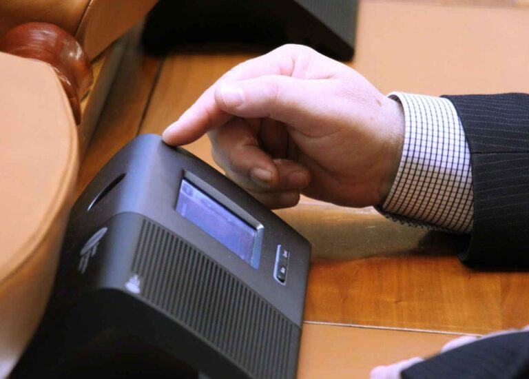 Sisteme de vot electronic pentru noile consilii raionale și locale