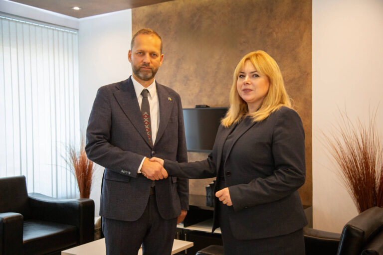 Anca Dragu, întrevedere cu Jānis Mažeiks: BNM, determinată să contribuie la procesul de aderare a R. Moldova la UE