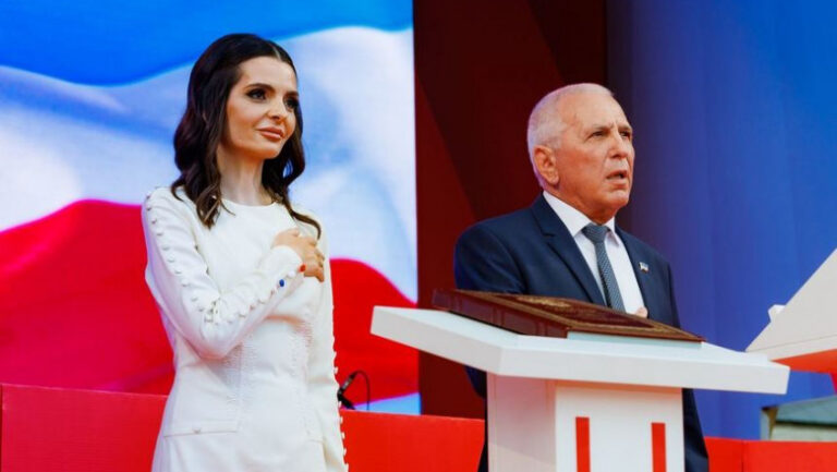 DOC/ Autorităţile din Găgăuzia cer bani de la România, UE, SUA, Bulgaria, Turcia şi Rusia pentru a acoperi deficitul bugetar al autonomiei