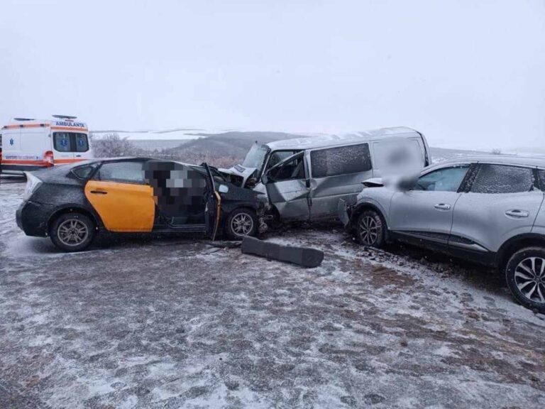 Un taximetrist a murit în urma unu grav accident produs pe drumul Orhei-Rezina