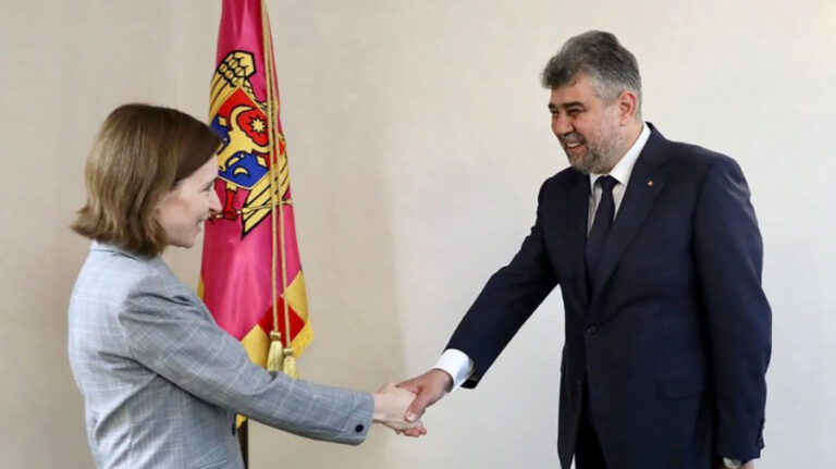 Premierul României mărturisește că o admiră pe Maia Sandu: O femeie războinică!