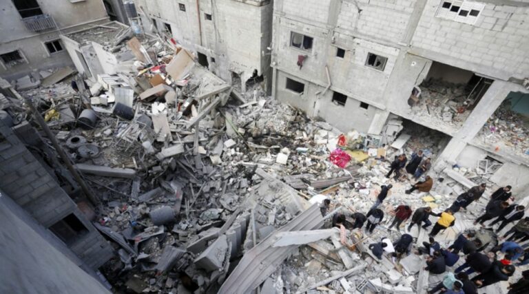 Mediatorii în conflictul Israel-Hamas, SUA, Qatar și Egipt, vor transmite grupării palestiniene un proiect al acordului de armistițiu