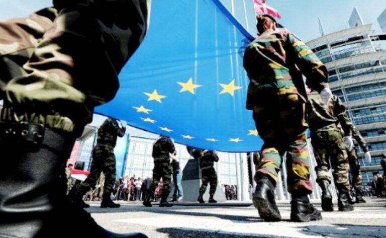 Înalți demnitari UE propun un fond de 100 de mld. de euro pentru apărare