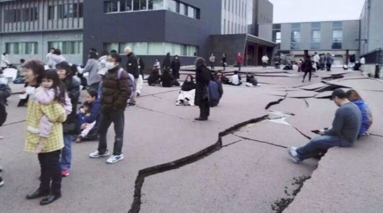 În prima zi a anului, Japonia a fost lovită de un cutremur cu magnitudinea de 7,5